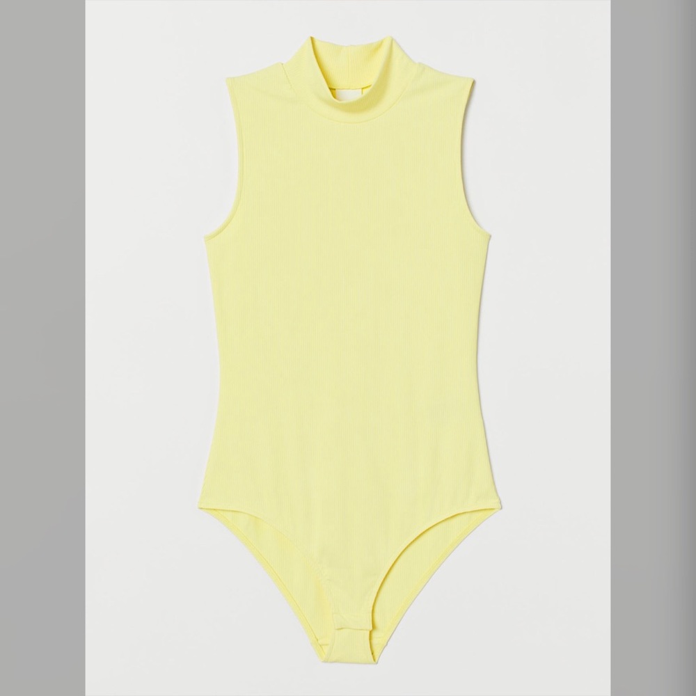 Light Yellow Sleeveless Bodysuit.